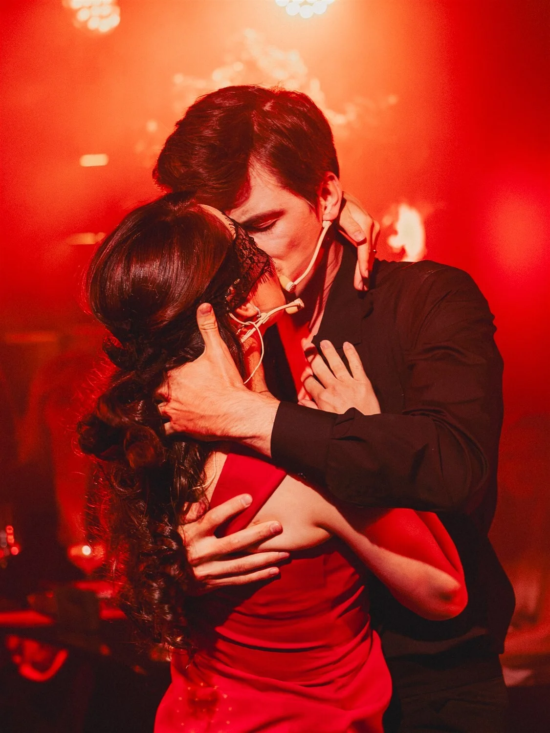 Гости и пространство LE RITUEL ROUGE